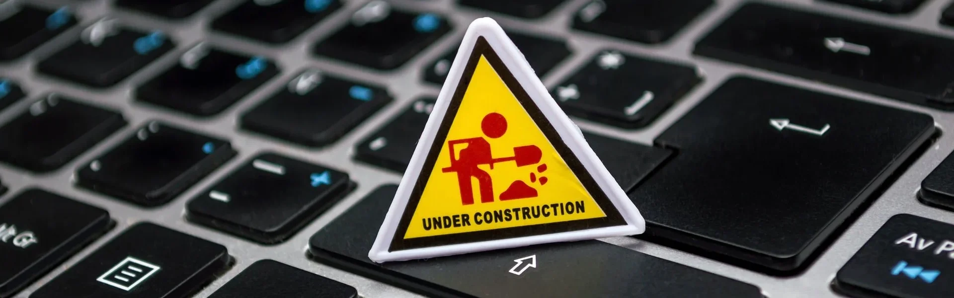 underconstructionsignageonlaptopkeyboard211122
